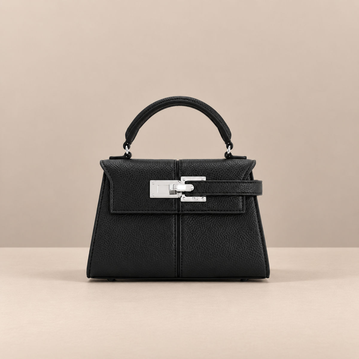 Regal Lock Handbag